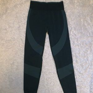 PINK Victoria’s Secret seamless leggings